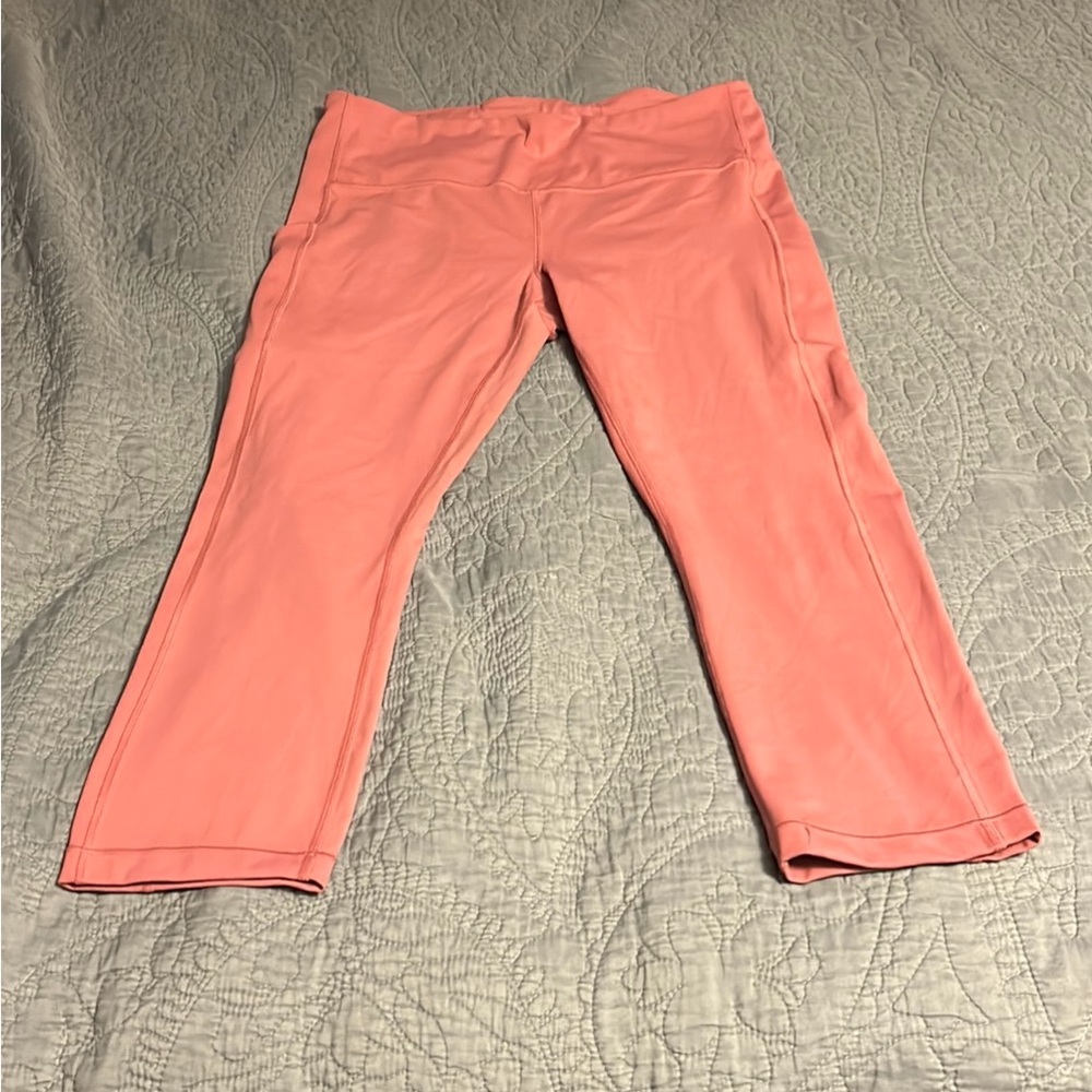 Athleta Ultimate Stash Pocket Capri Large